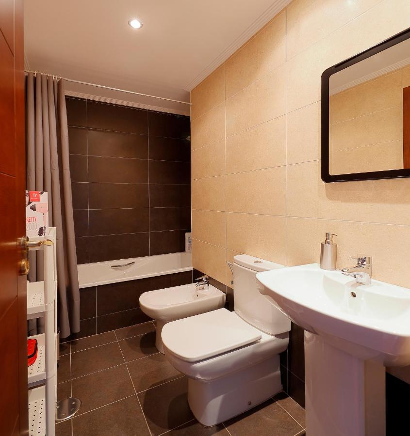 Atico Con Terraza, Vistas Al Mar Y Parking En Playa De S Lorenzo Gijon Ngoại thất bức ảnh